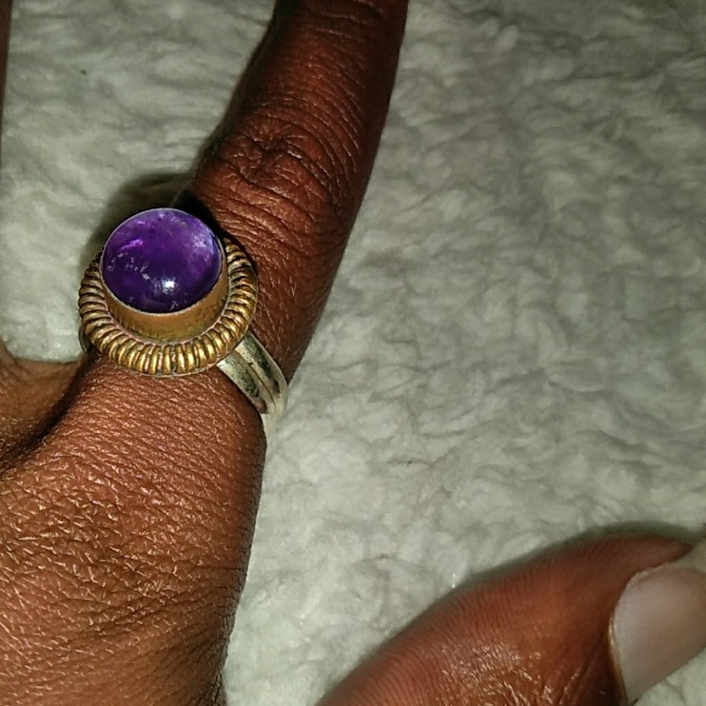 Ameythist Ring